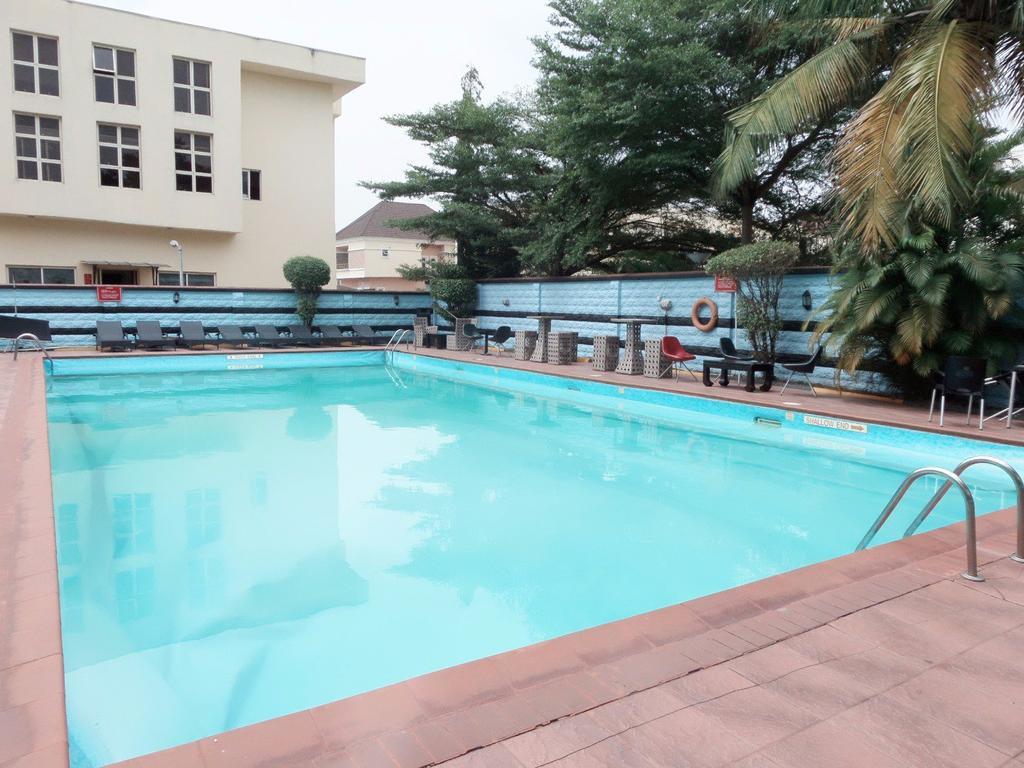 Pelican Hotel לקי מראה חיצוני תמונה