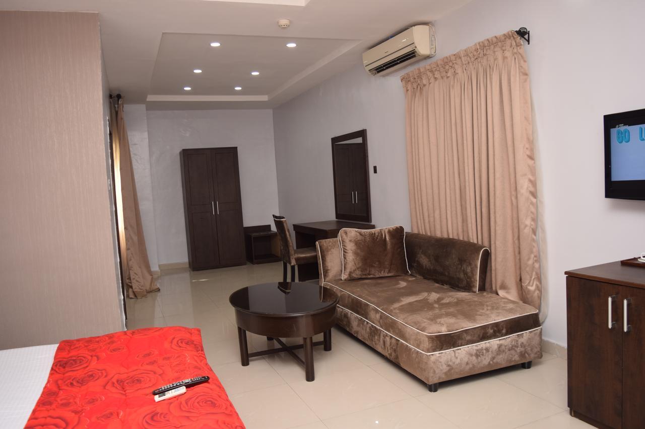 Pelican Hotel לקי מראה חיצוני תמונה