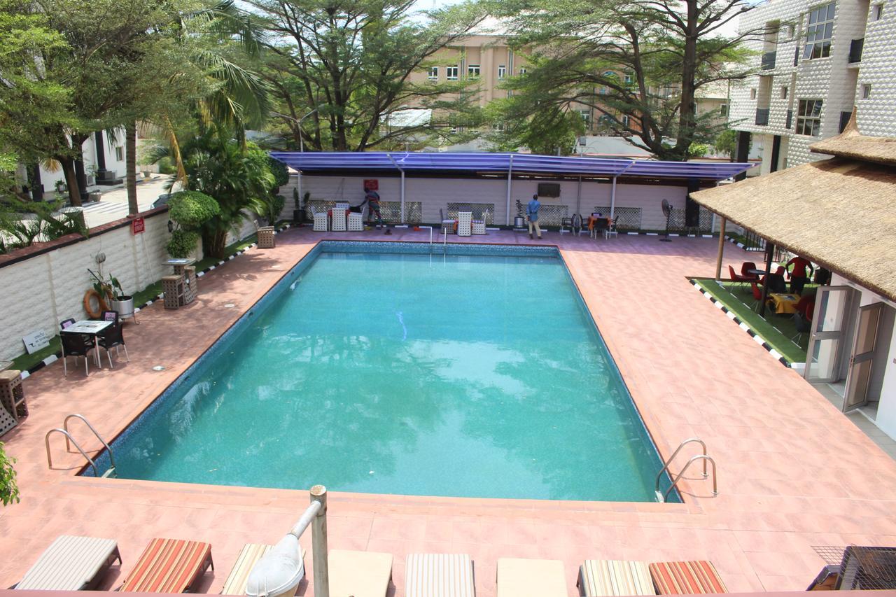 Pelican Hotel לקי מראה חיצוני תמונה