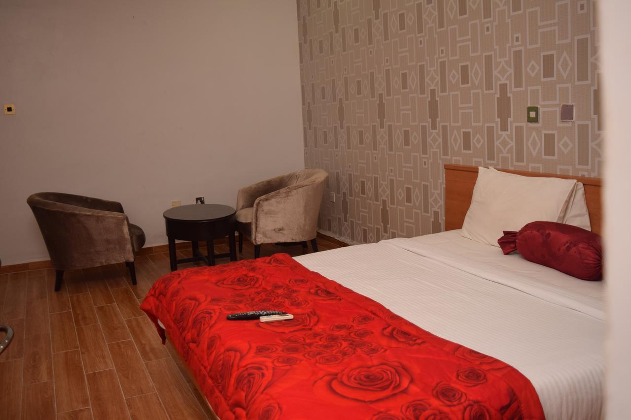 Pelican Hotel לקי מראה חיצוני תמונה