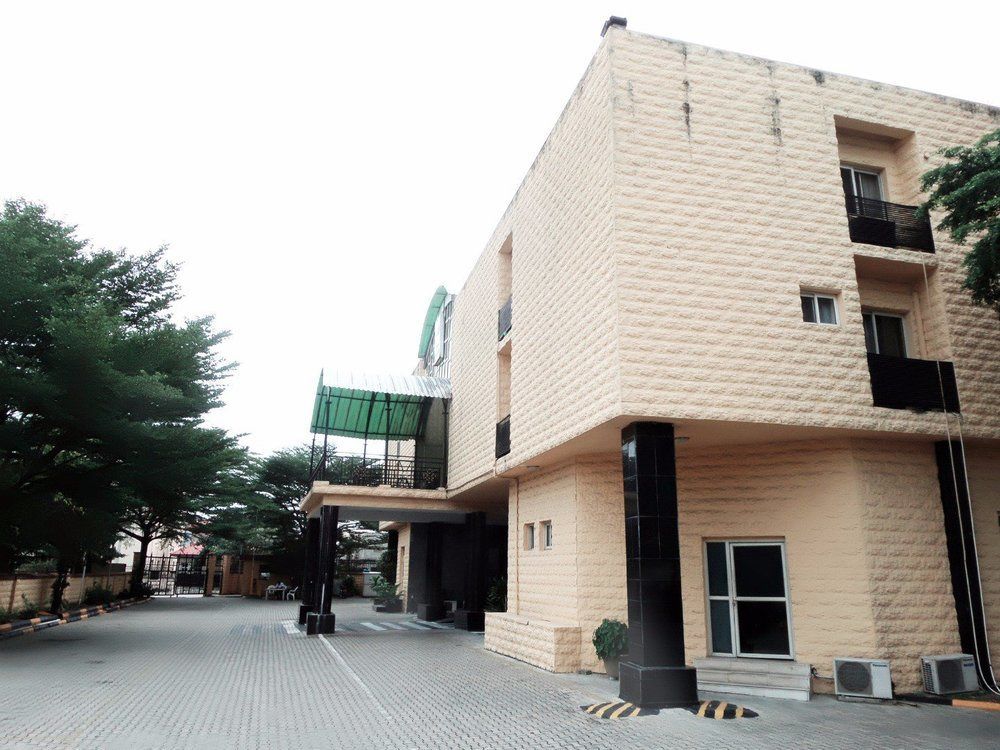 Pelican Hotel לקי מראה חיצוני תמונה