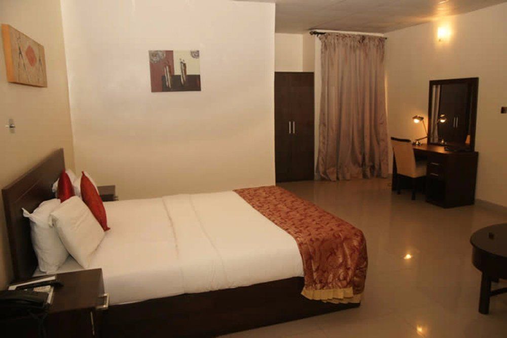 Pelican Hotel לקי מראה חיצוני תמונה