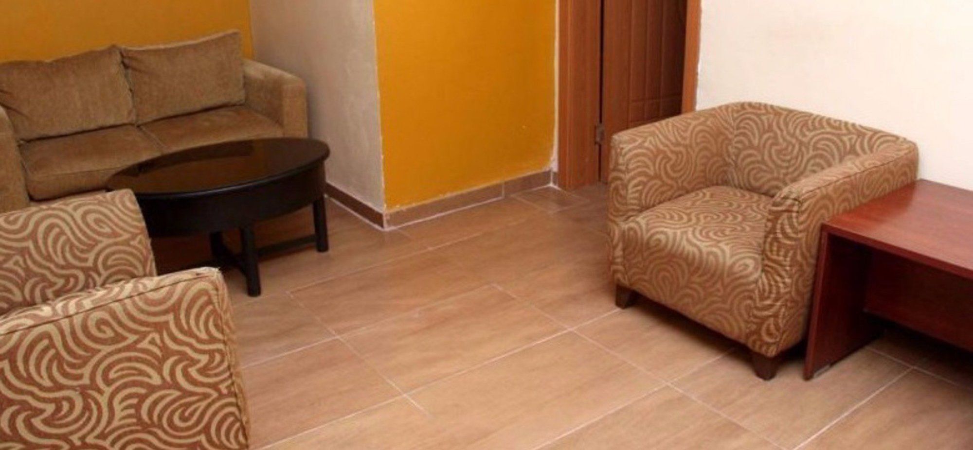 Pelican Hotel לקי מראה חיצוני תמונה